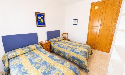 Resale - Apartment / flat - Torrevieja - Playa del Cura