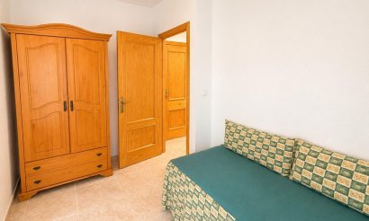 Resale - Apartment / flat - Torrevieja - Playa del Cura