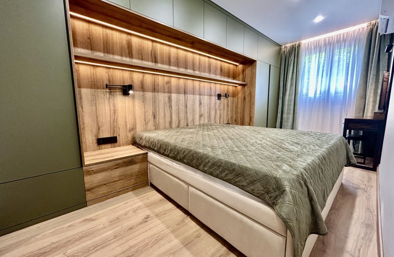 Reventa - Apartamento / piso - Torrevieja