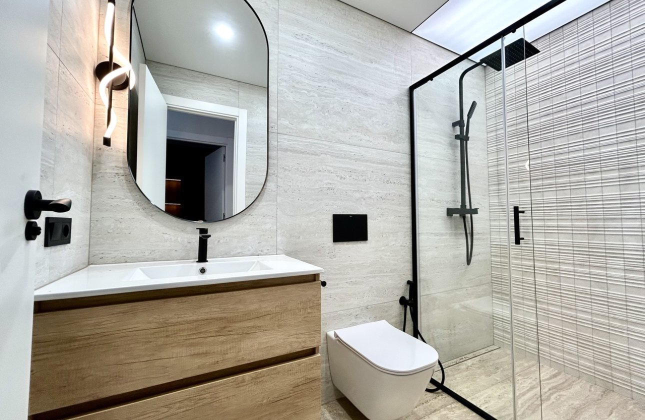 Reventa - Apartamento / piso - Torrevieja