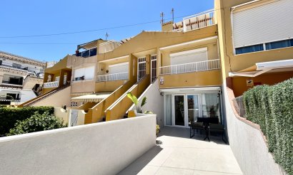 Reventa - Apartamento / piso - Torrevieja