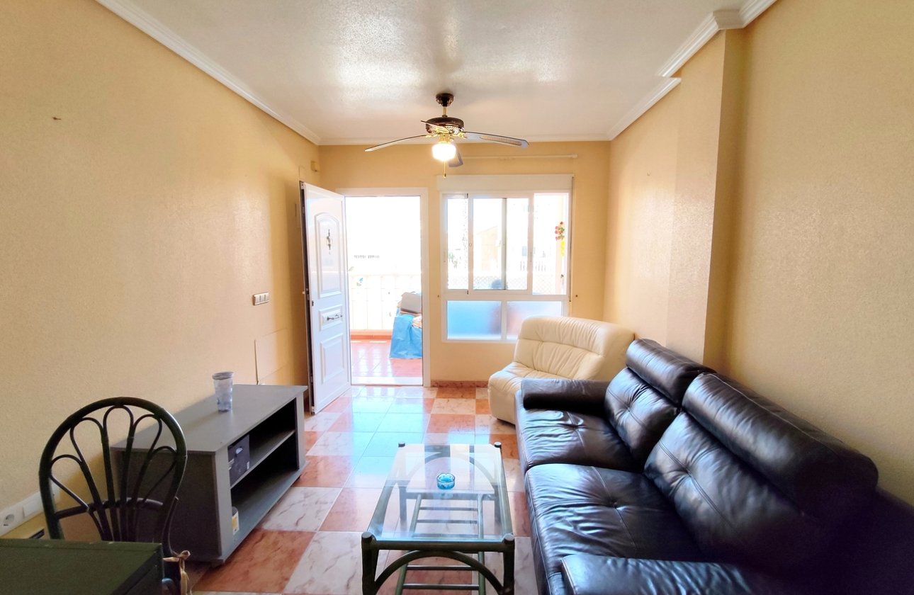 Resale - Apartment / flat - Orihuela Costa - Villamartin