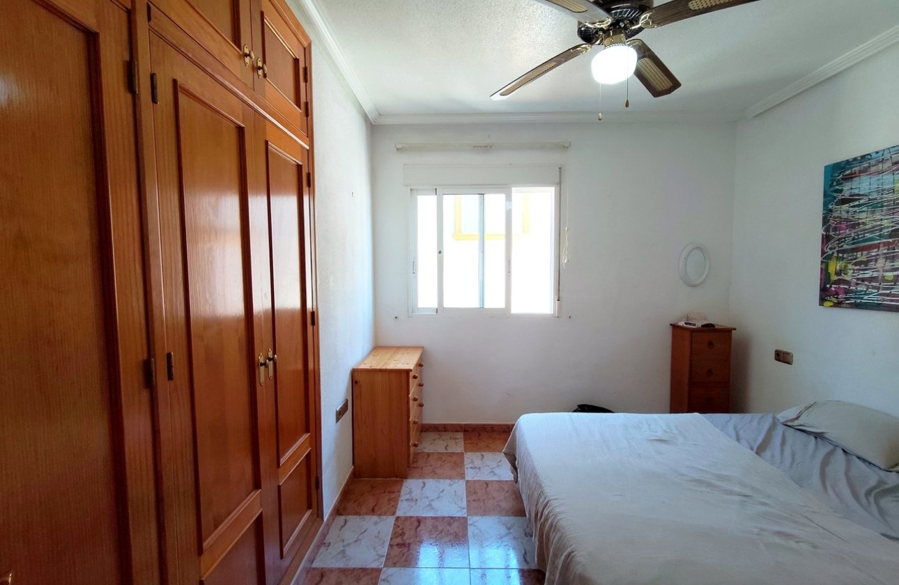 Resale - Apartment / flat - Orihuela Costa - Villamartin