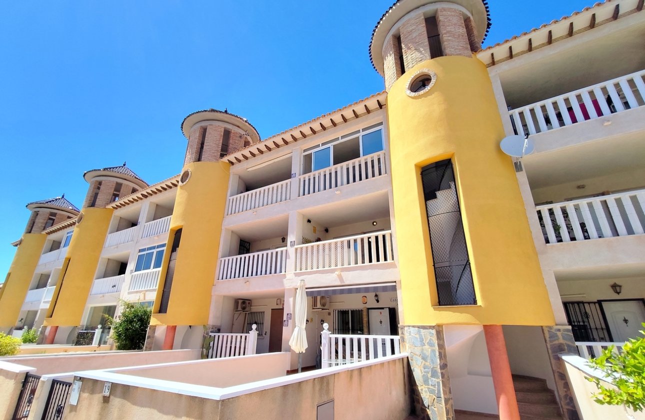 Resale - Apartment / flat - Orihuela Costa - Villamartin