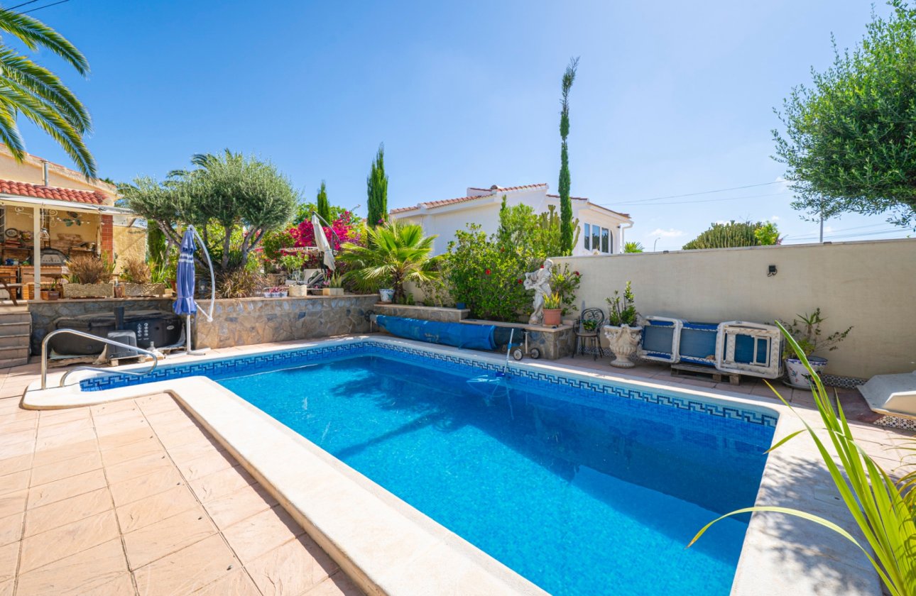 Resale - Villa - Ciudad Quesada - Rojales