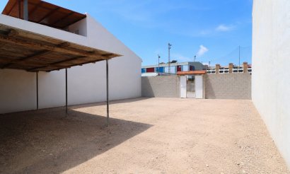 Resale - Plot / Land - Formentera del Segura - Formentera - Village