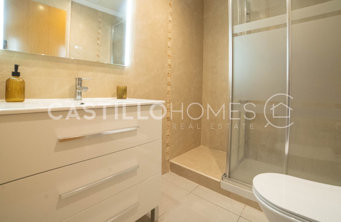 Reventa - Apartamento / piso - Torrevieja - Centro