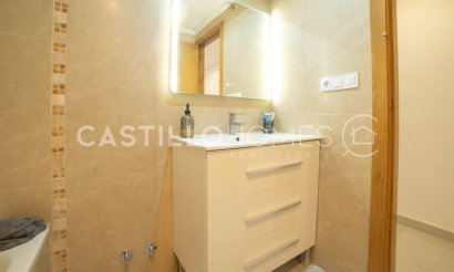 Reventa - Apartamento / piso - Torrevieja - Centro