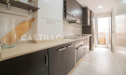 Reventa - Apartamento / piso - Torrevieja - Centro