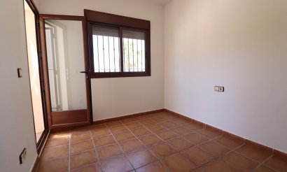 Reventa - Villa / Semi detached - Algorfa - La Finca Golf Resort