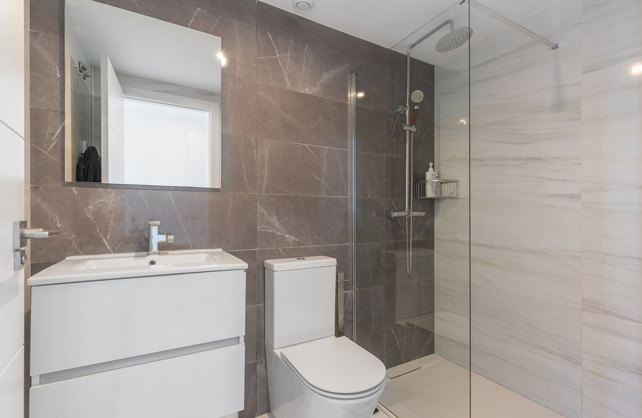 Reventa - Apartamento / piso - Torrevieja - Punta Prima