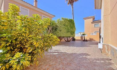 Reventa - Villa - Orihuela - Orihuela Costa