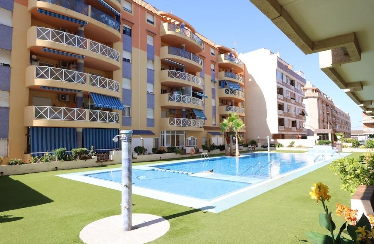 Reventa - Apartamento / piso - Torrevieja - Centro