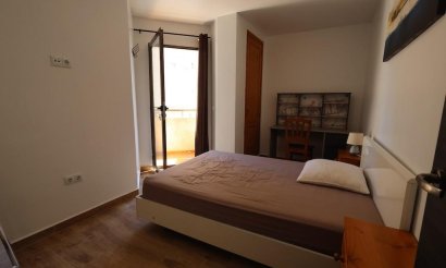 Reventa - Apartamento / piso - Torrevieja - Centro