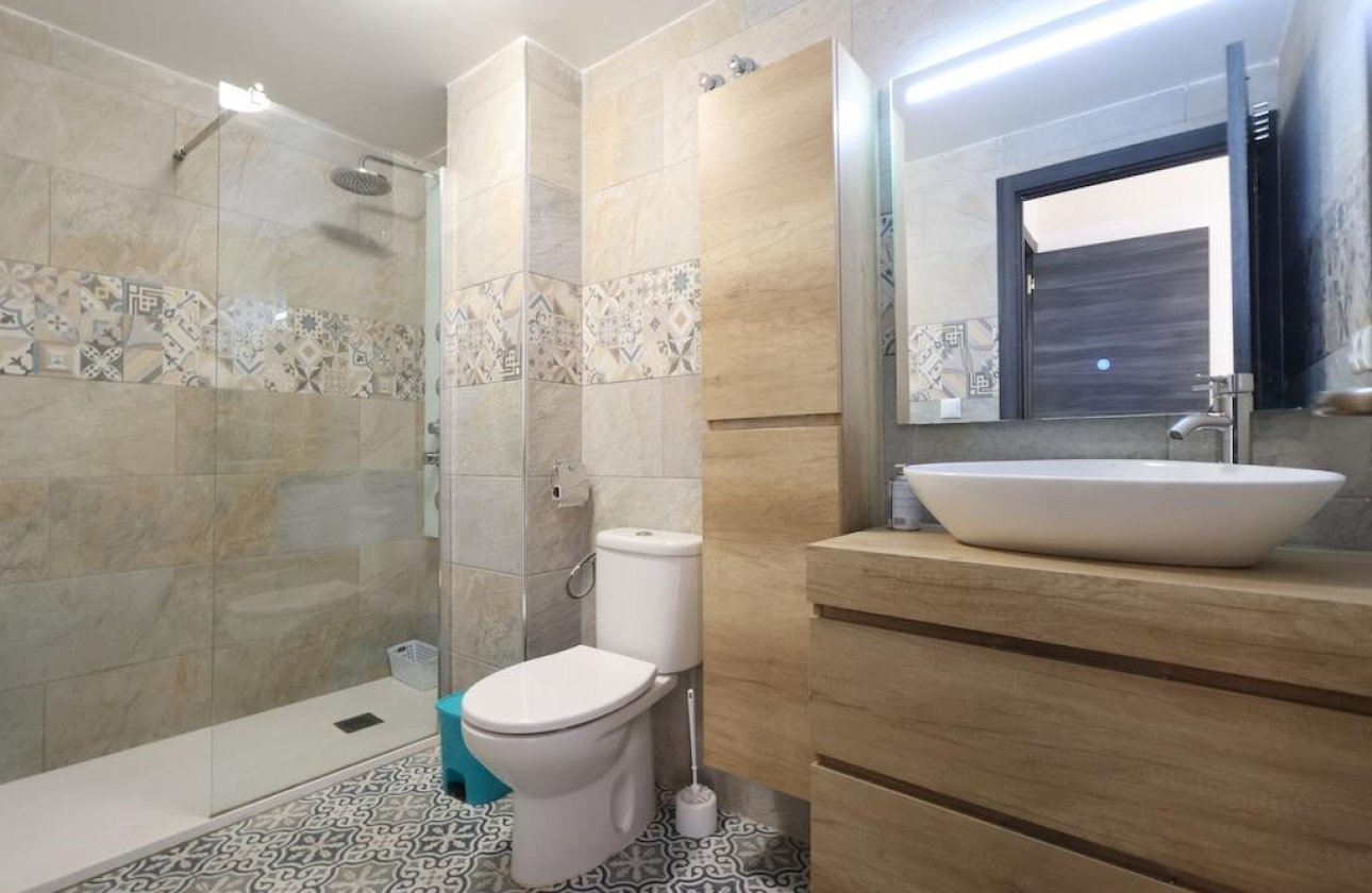 Reventa - Apartamento / piso - Torrevieja - Centro
