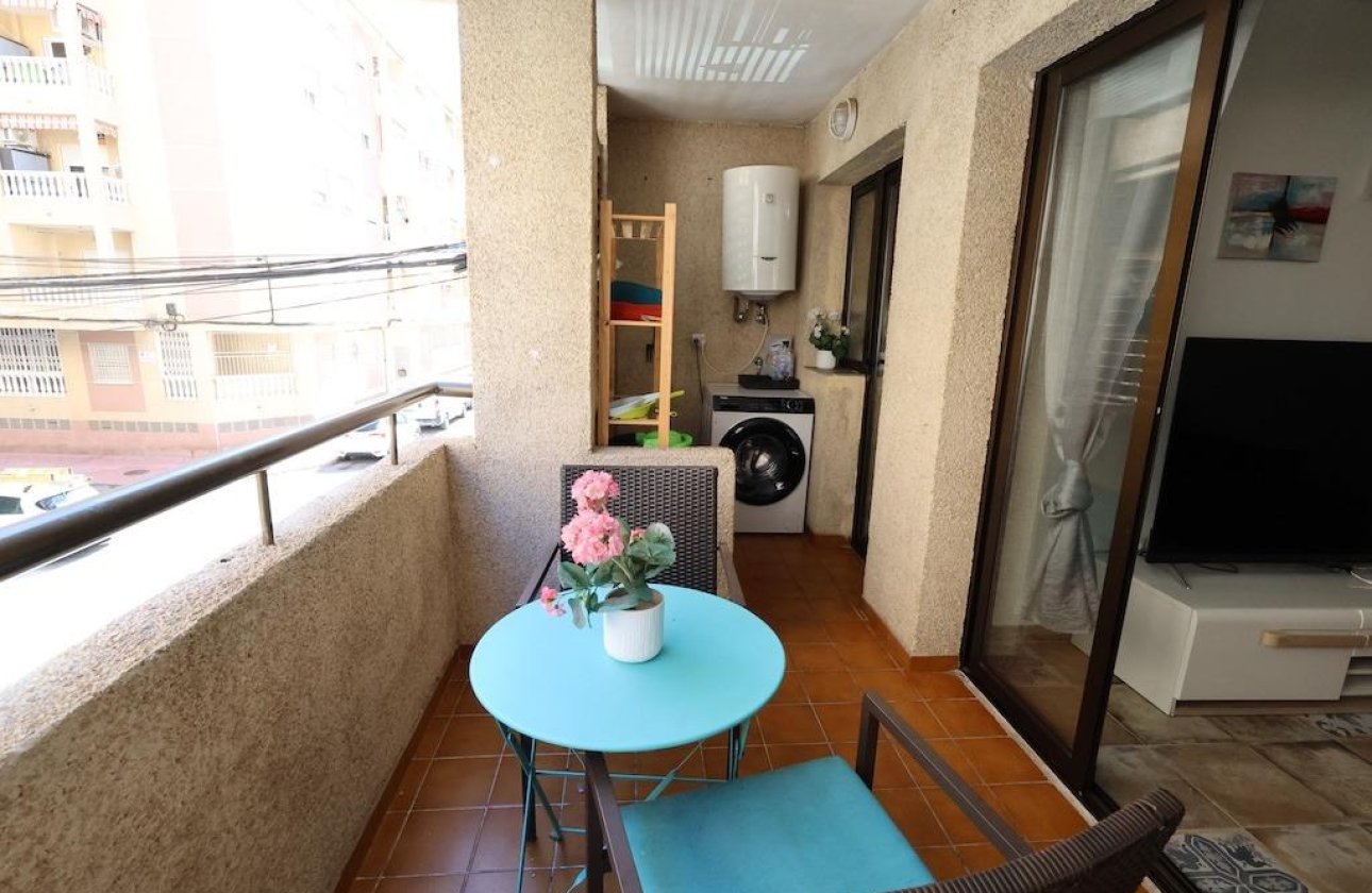 Reventa - Apartamento / piso - Torrevieja - Centro