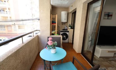Reventa - Apartamento / piso - Torrevieja - Centro