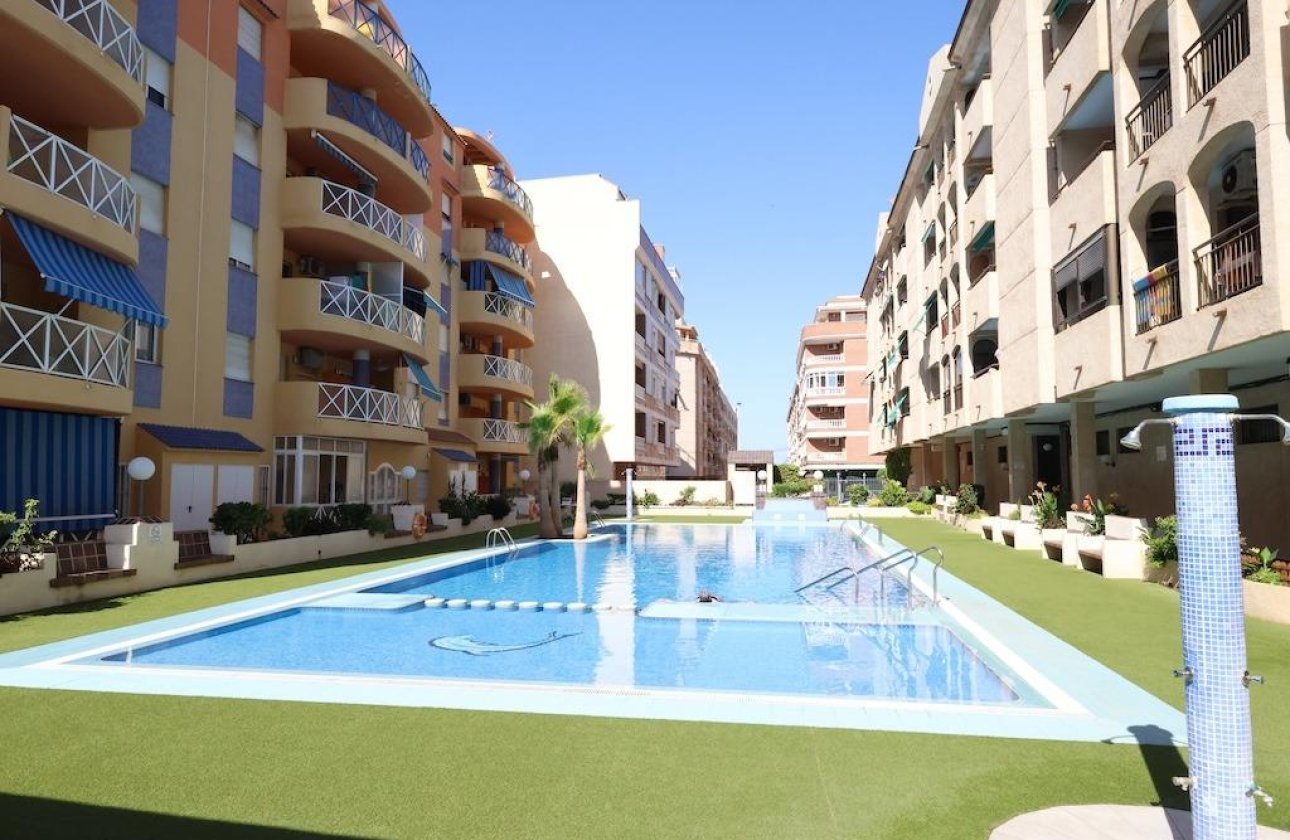 Reventa - Apartamento / piso - Torrevieja - Centro