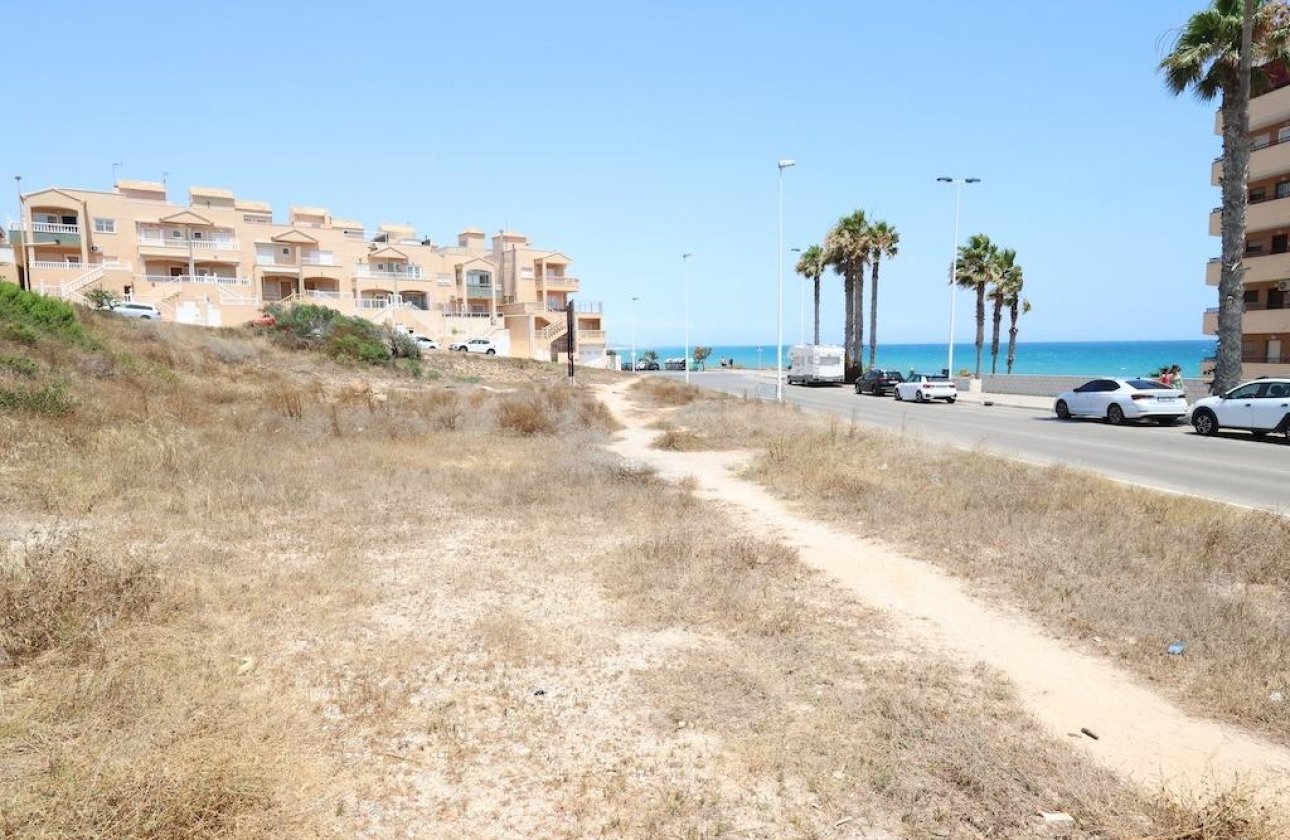 Reventa - Parcela / Terreno - Torrevieja - Cabo cervera