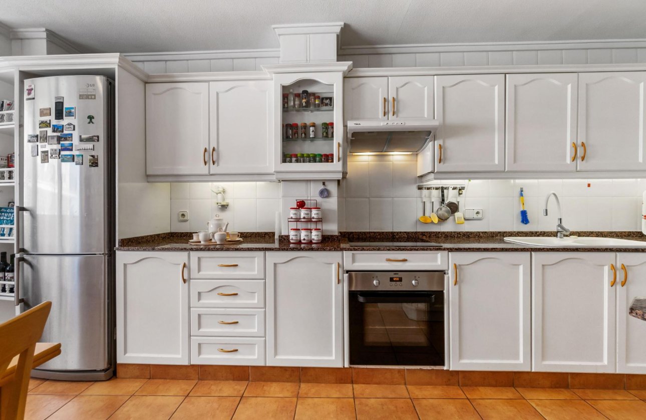 Reventa - Apartamento / piso - Torrevieja - Centro - Muelle Pesquero