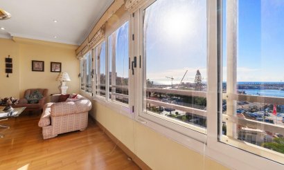 Reventa - Apartamento / piso - Torrevieja - Centro - Muelle Pesquero