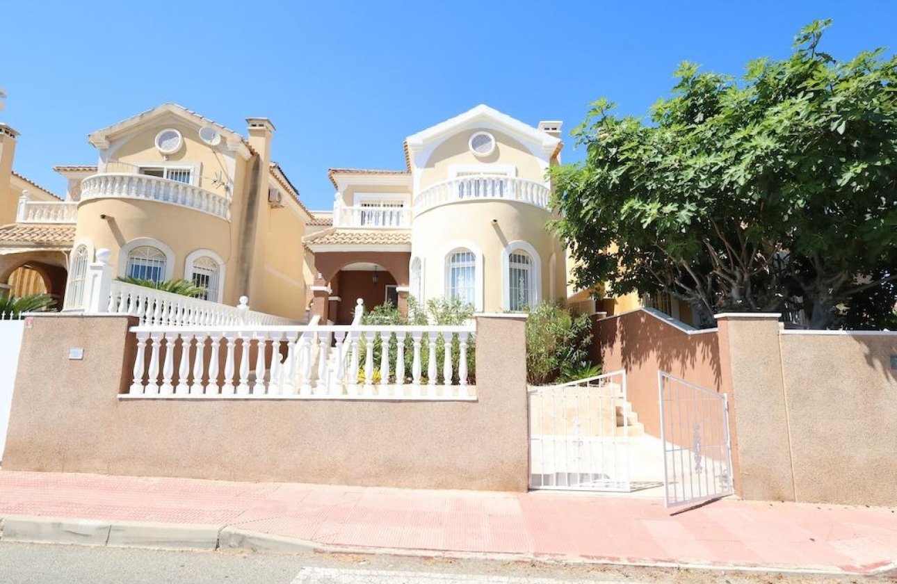Reventa - Villa - Orihuela Costa - Las Filipinas