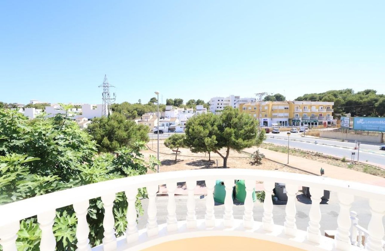 Reventa - Villa - Orihuela Costa - Las Filipinas