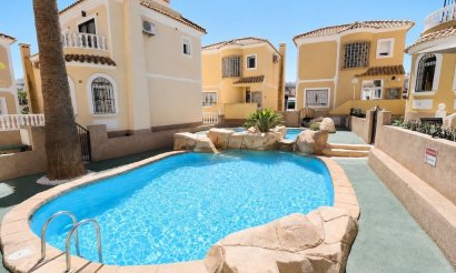 Reventa - Villa - Orihuela Costa - Las Filipinas