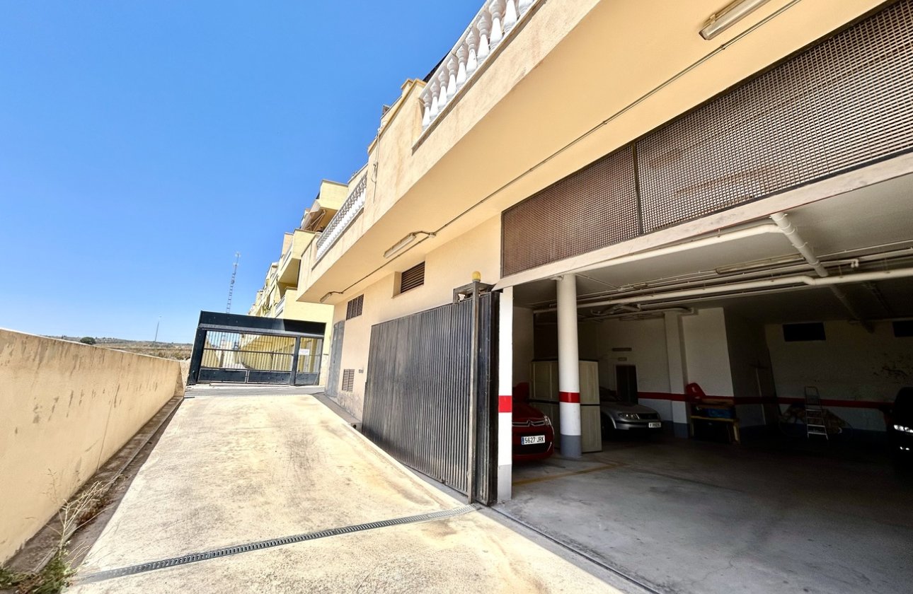 Resale - Apartment / flat - Torremendo
