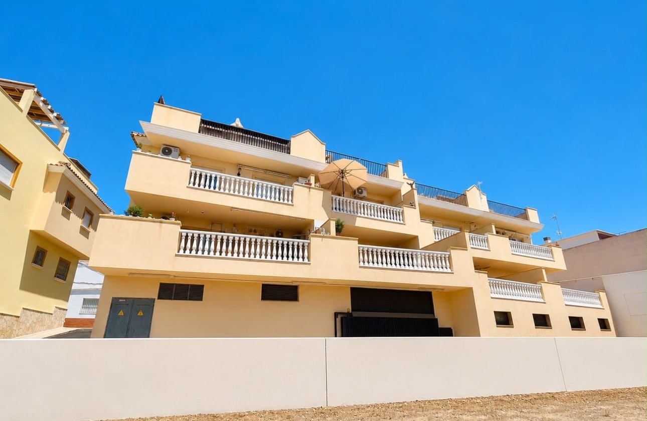 Resale - Apartment / flat - Torremendo