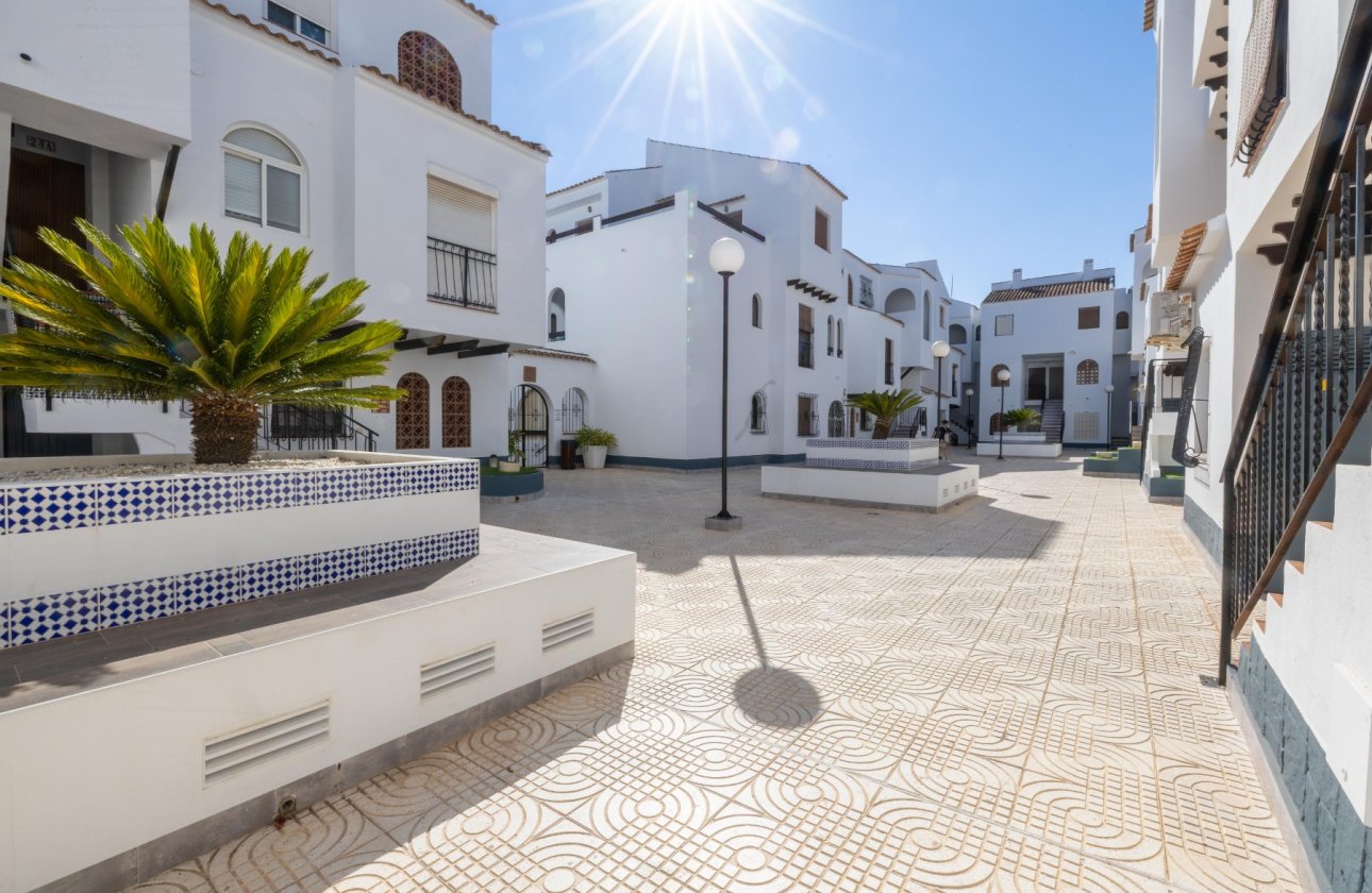 Resale - Apartment / flat - Torrevieja