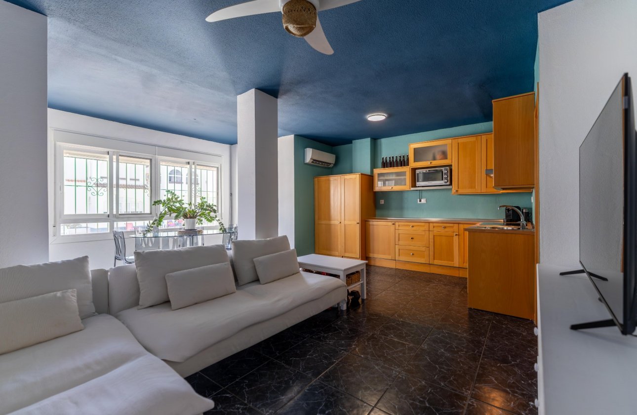 Resale - Apartment / flat - Torrevieja