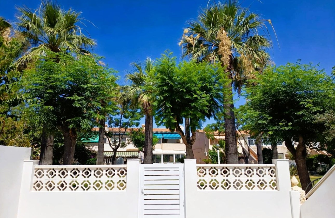 Resale - Bungalow - Orihuela Costa - La Regia