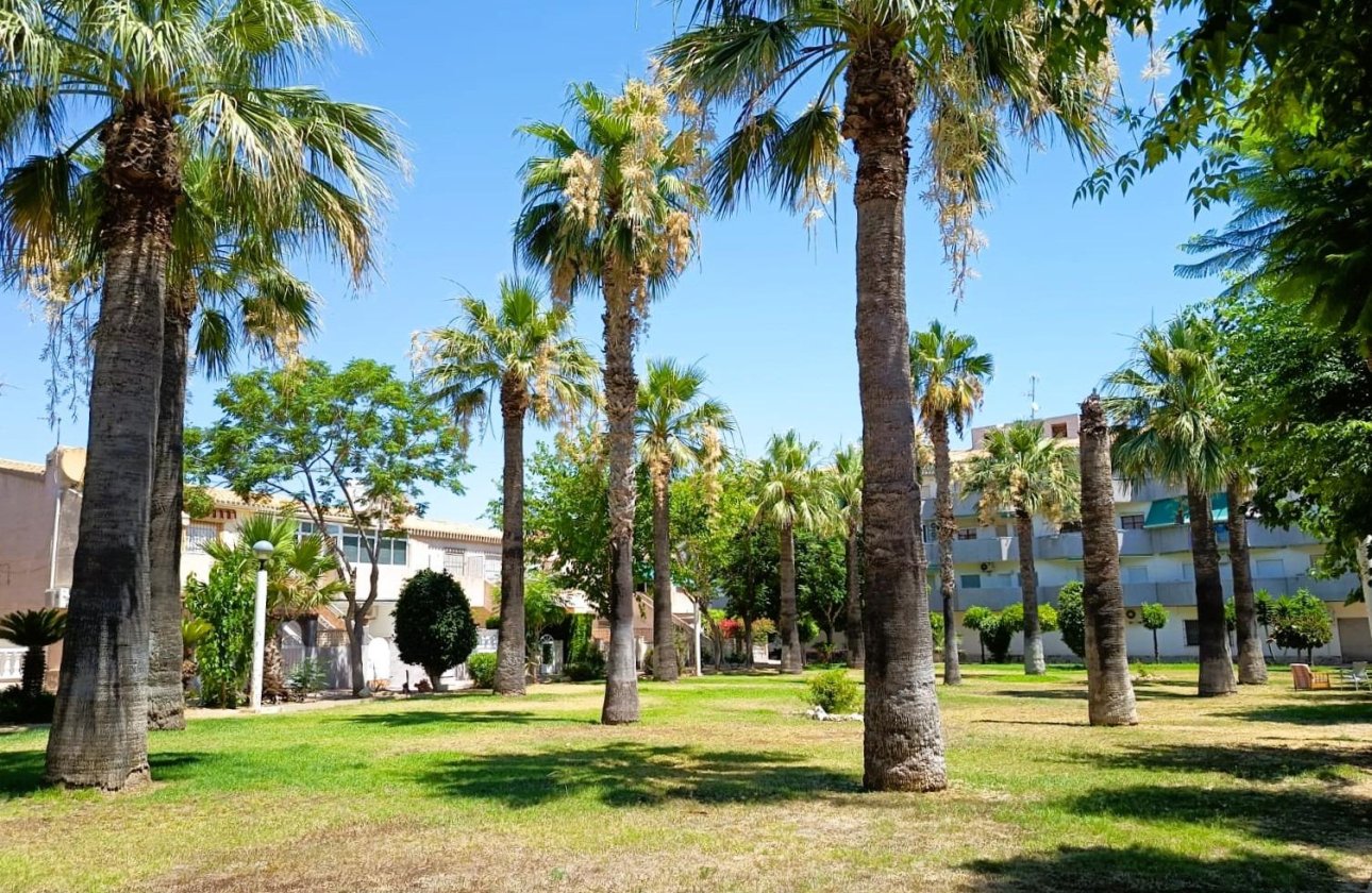 Resale - Bungalow - Orihuela Costa - La Regia