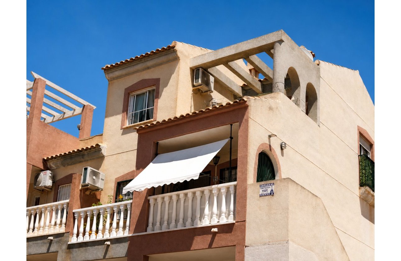 Resale - Apartment / flat - Orihuela Costa - Villamartín
