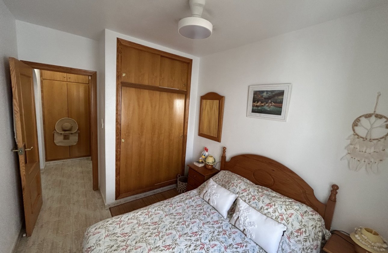 Resale - Apartment / flat - Orihuela Costa - Villamartín