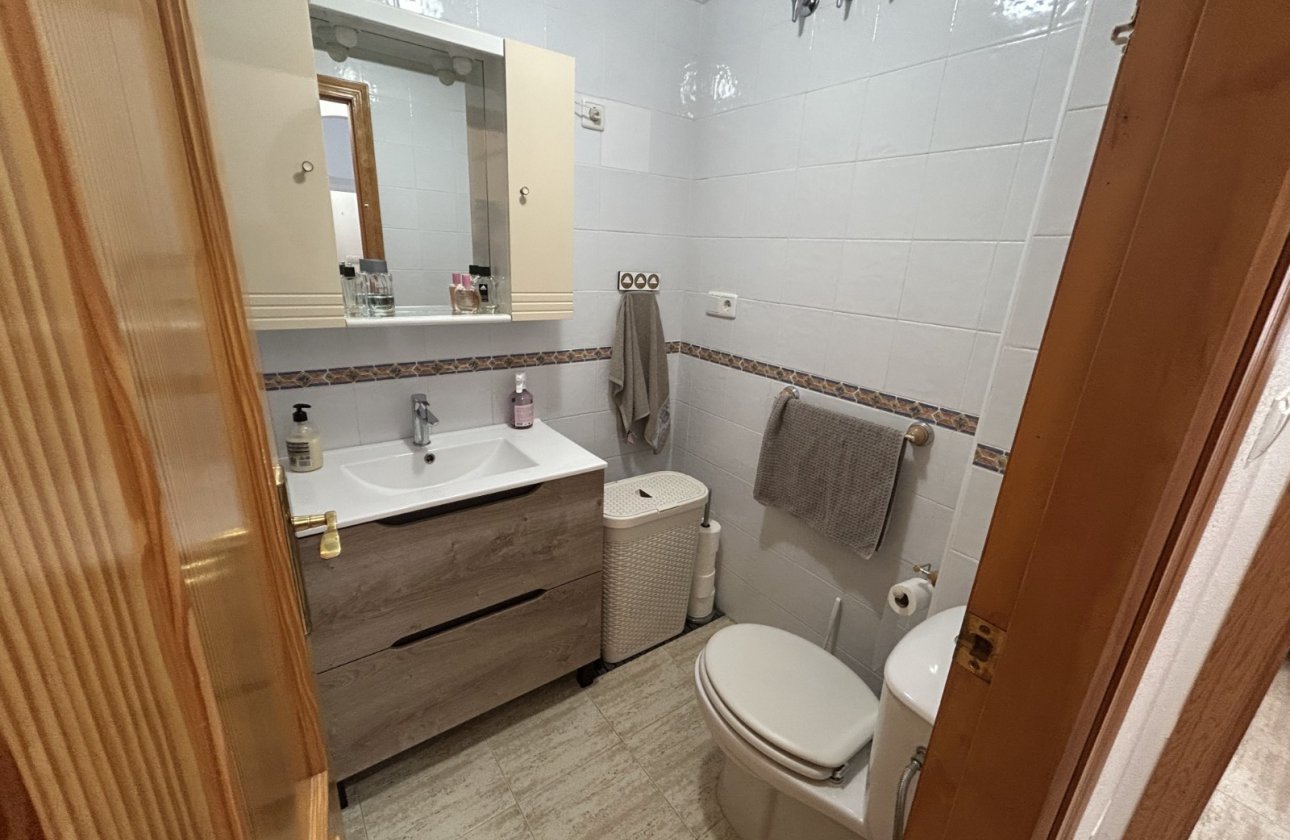 Resale - Apartment / flat - Orihuela Costa - Villamartín