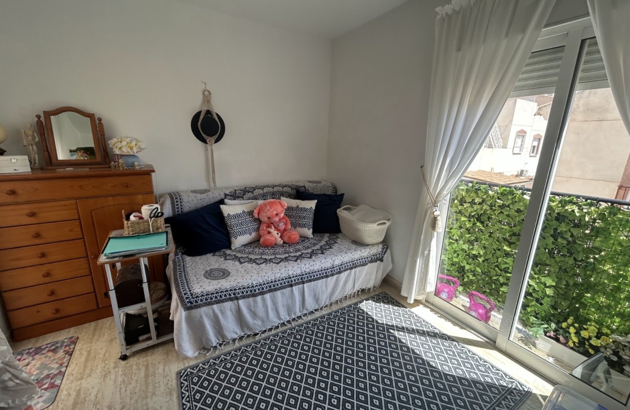 Resale - Apartment / flat - Orihuela Costa - Villamartín