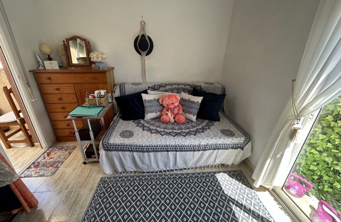 Resale - Apartment / flat - Orihuela Costa - Villamartín
