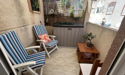 Resale - Apartment / flat - Orihuela Costa - Villamartín