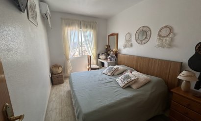 Resale - Apartment / flat - Orihuela Costa - Villamartín