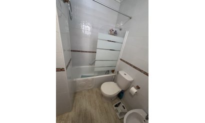 Resale - Apartment / flat - Orihuela Costa - Villamartín