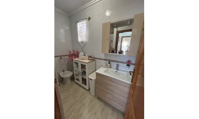 Resale - Apartment / flat - Orihuela Costa - Villamartín