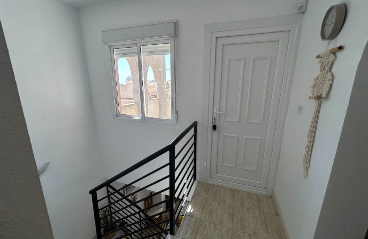 Resale - Apartment / flat - Orihuela Costa - Villamartín