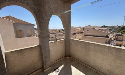Resale - Apartment / flat - Orihuela Costa - Villamartín