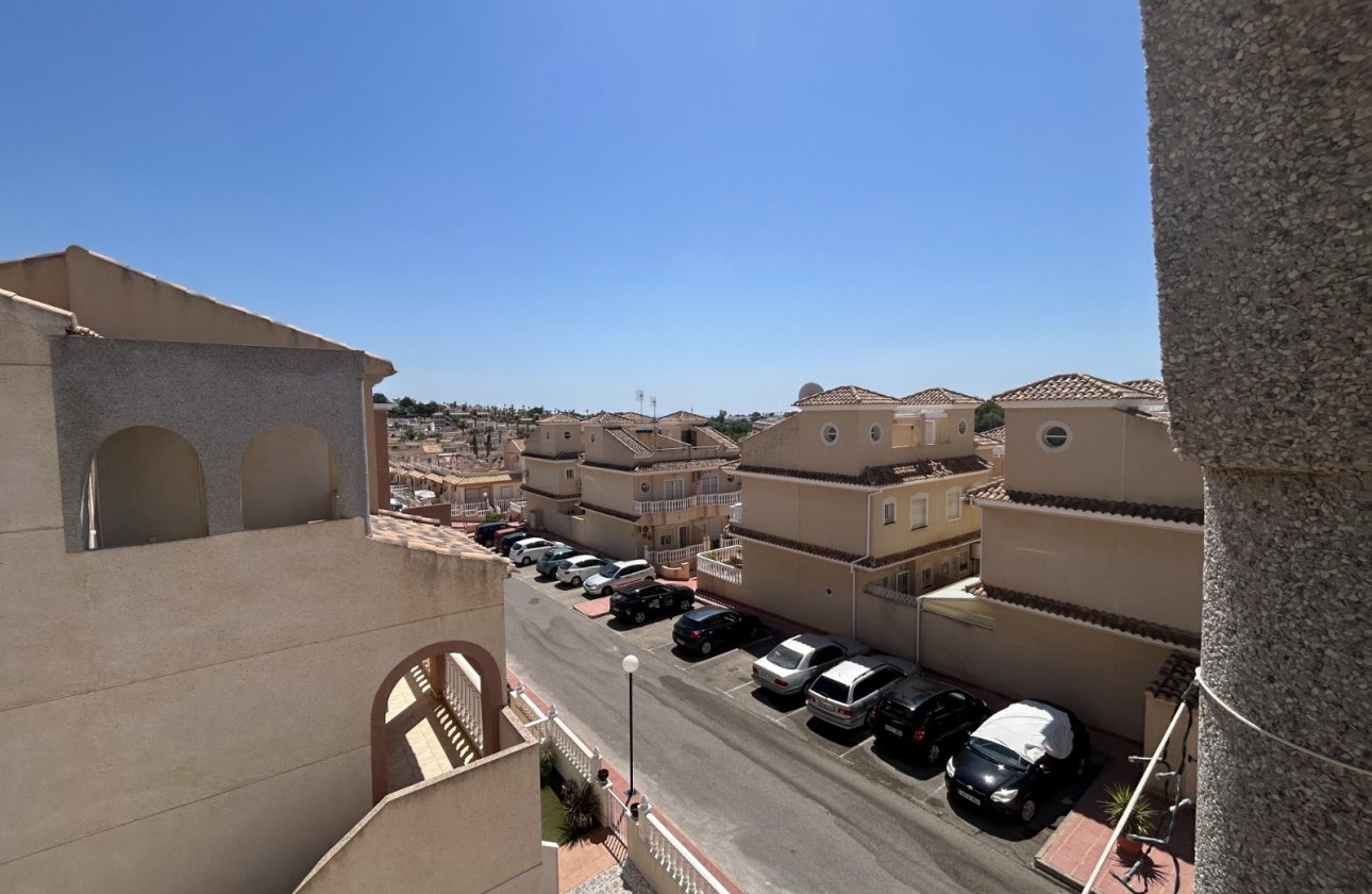 Resale - Apartment / flat - Orihuela Costa - Villamartín