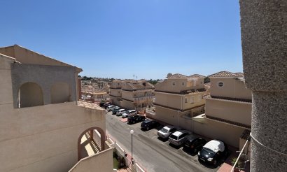 Resale - Apartment / flat - Orihuela Costa - Villamartín