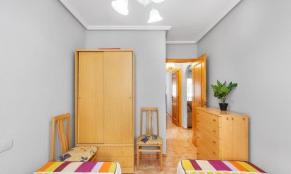 Reventa - Apartamento / piso - Torrevieja - Habaneras