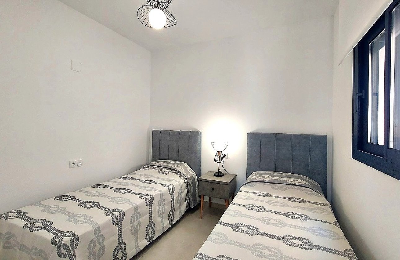 Resale - Apartment / flat - Orihuela Costa - Villamartin