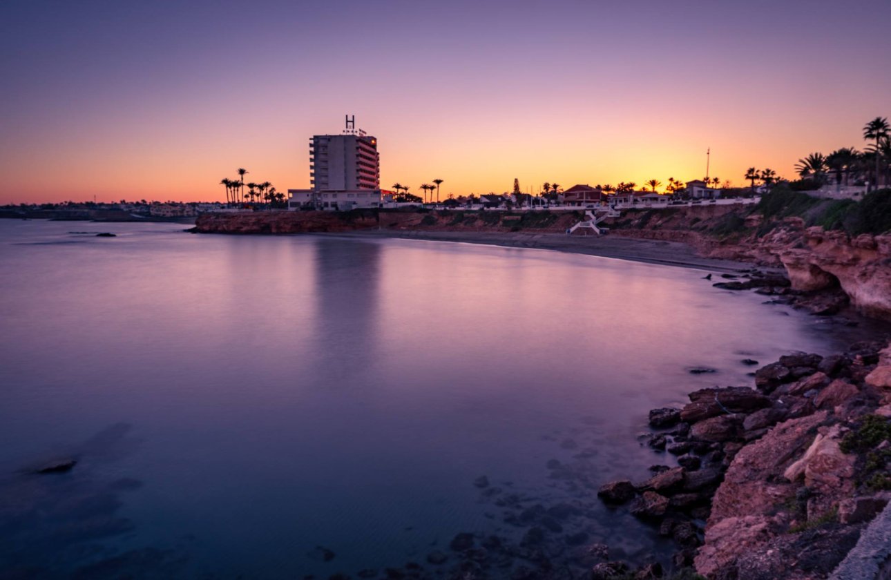 Resale - Apartment / flat - Orihuela Costa - Villamartin